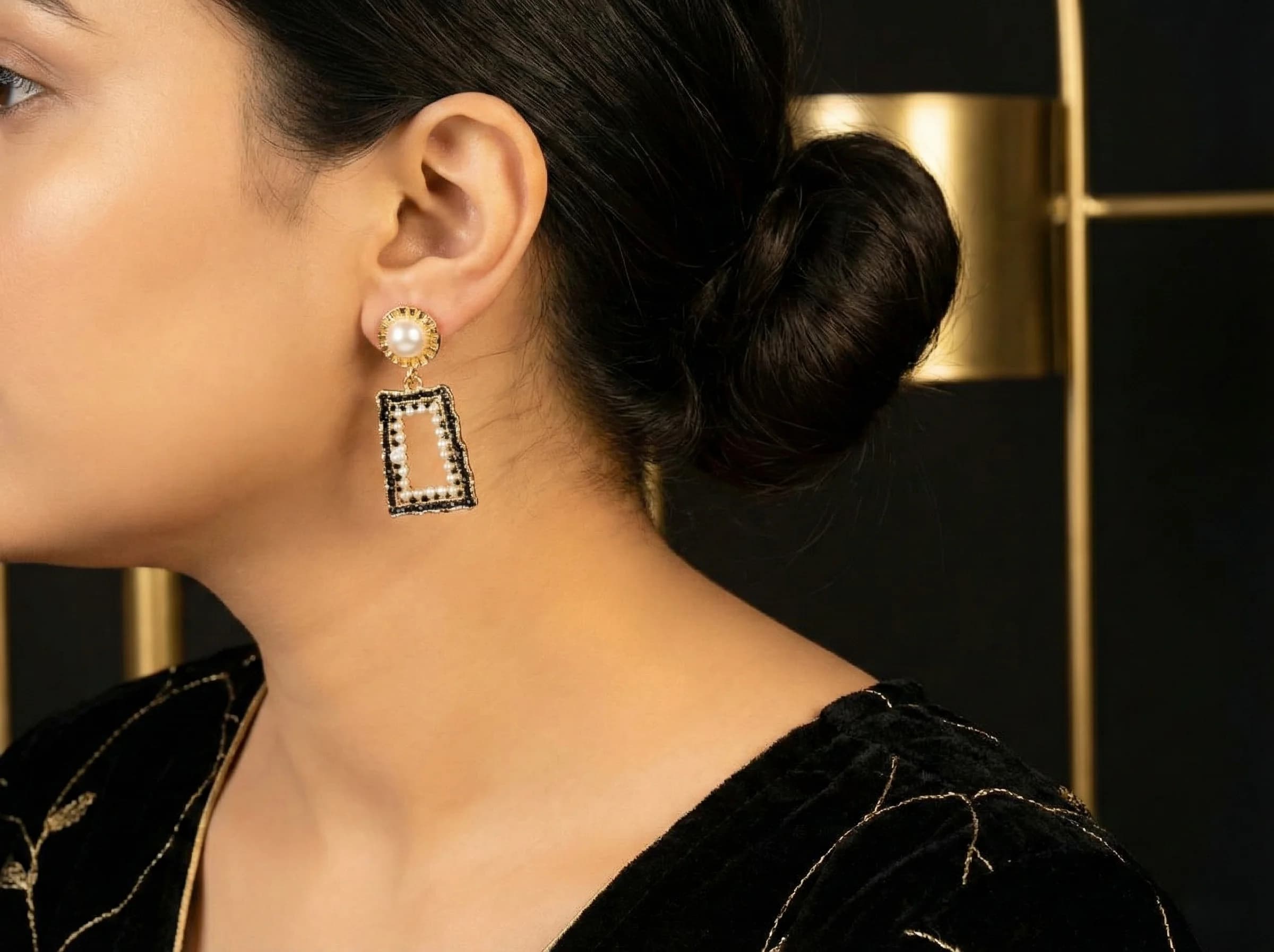 Pearl and Beaded Geometric Drop Earrings packshot