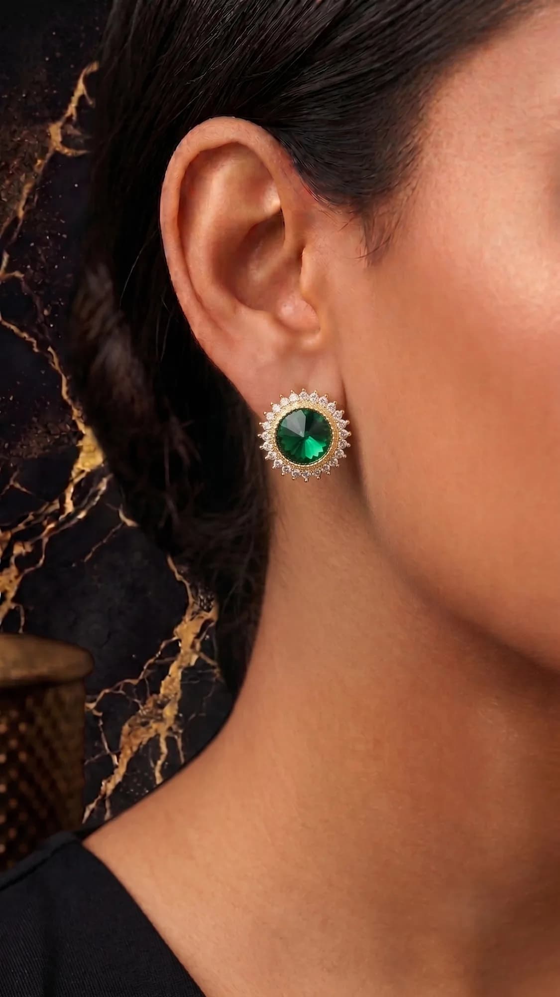 Emerald Radiance Studs packshot