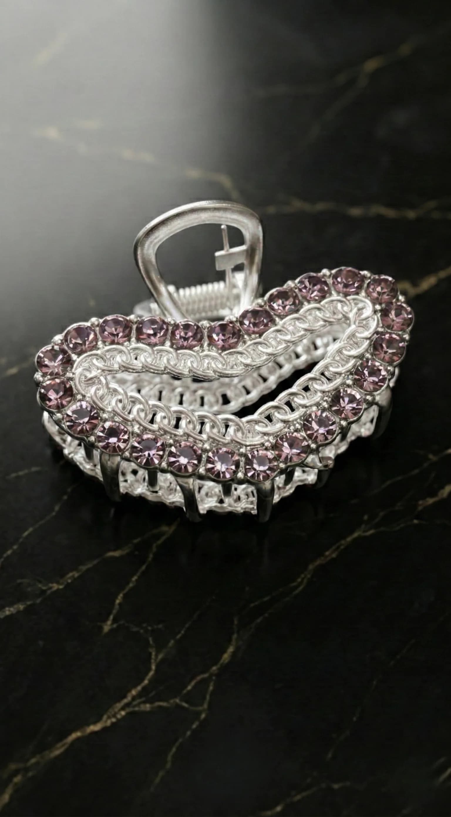Crystal Heart Chain Claw Clip image