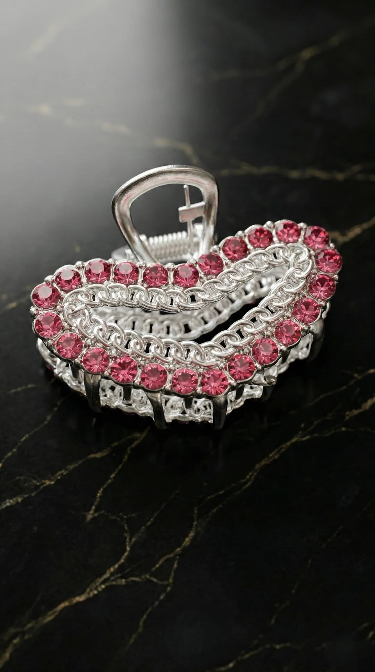 Crystal Heart Chain Claw Clip image