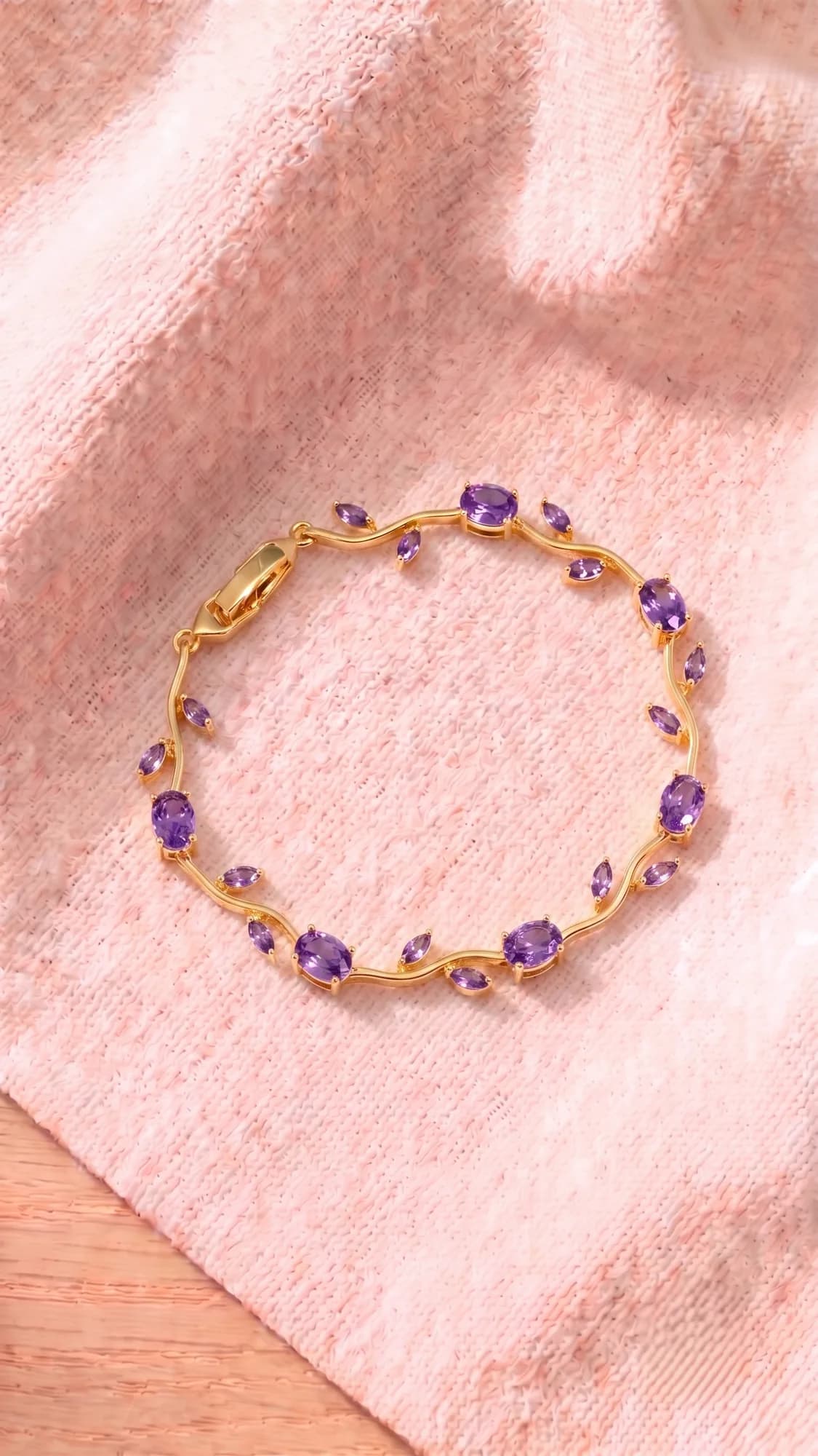 Tulip Vine Crystal Bracelet image