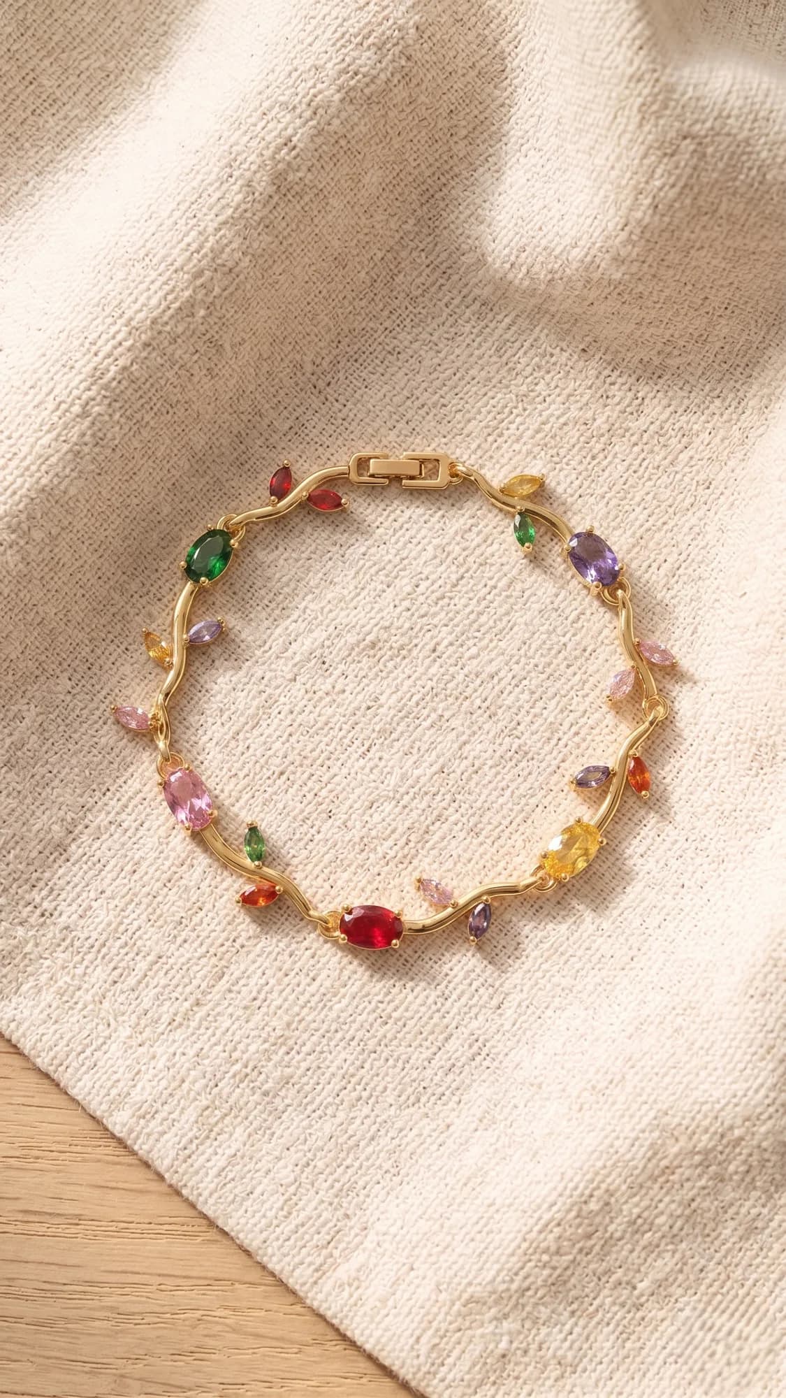 Tulip Vine Crystal Bracelet image