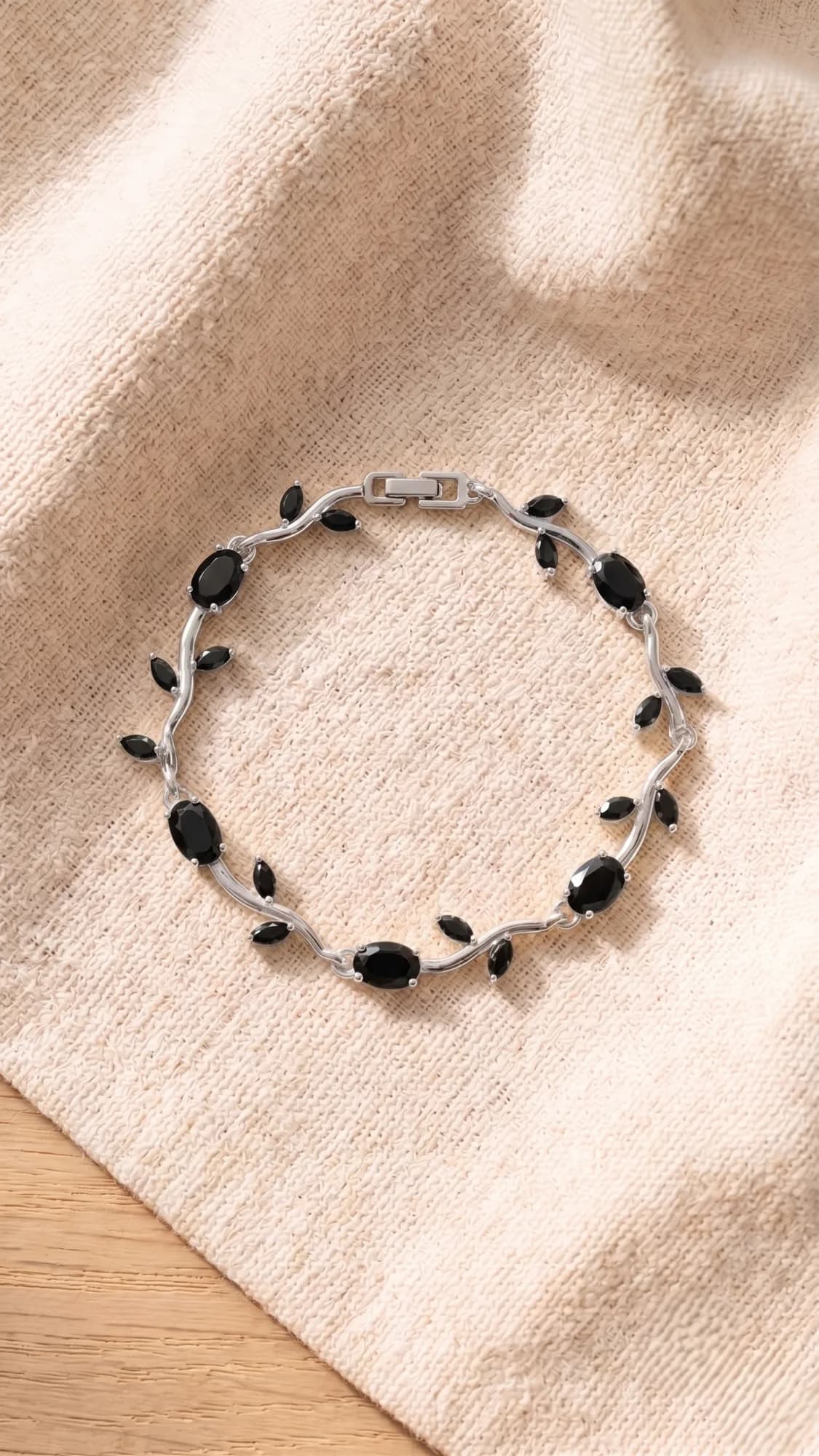 Tulip Vine Crystal Bracelet image