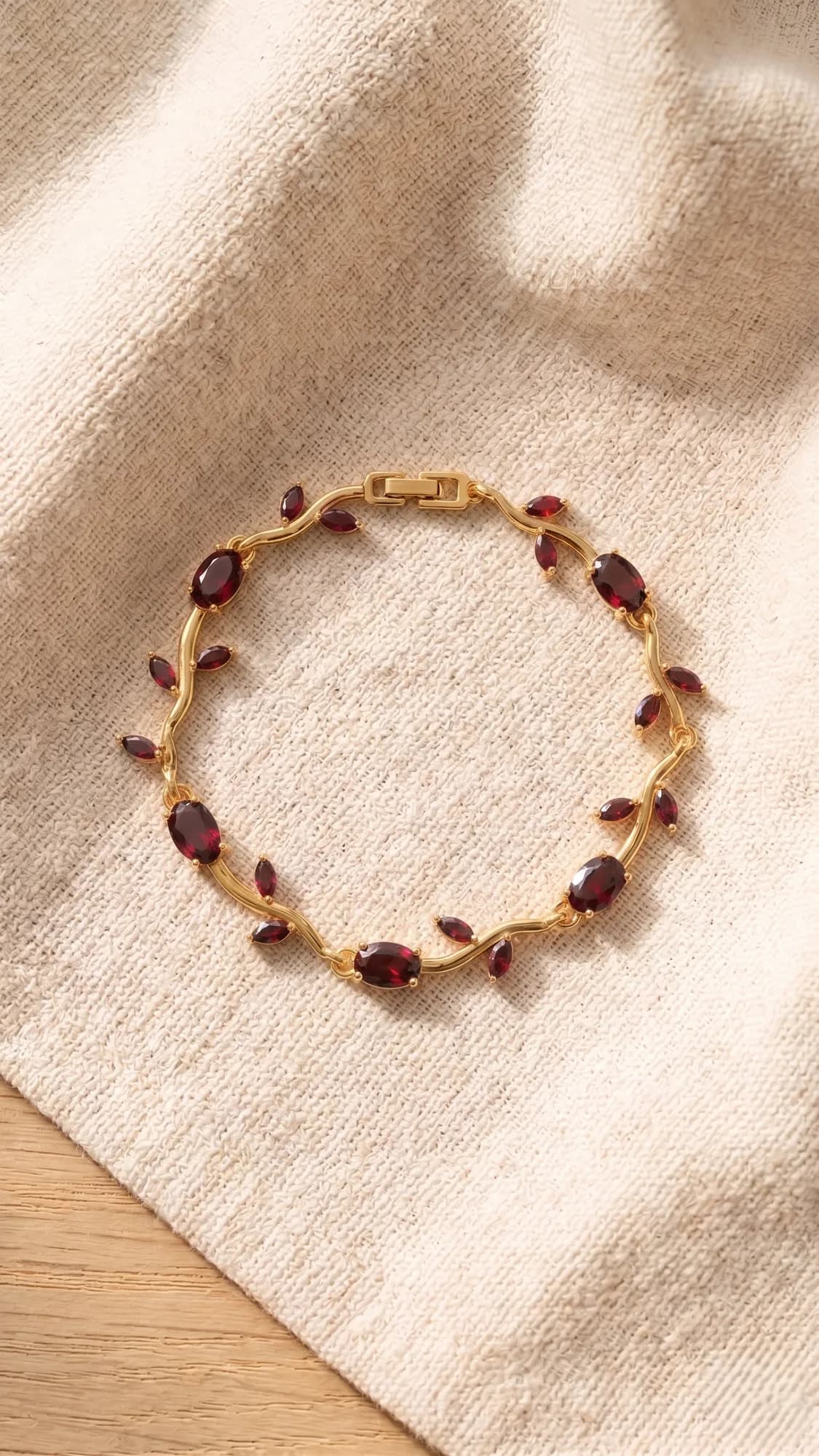 Tulip Vine Crystal Bracelet image